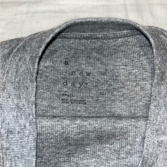 Target Ribbed T-shirt - Picture 2 of 2